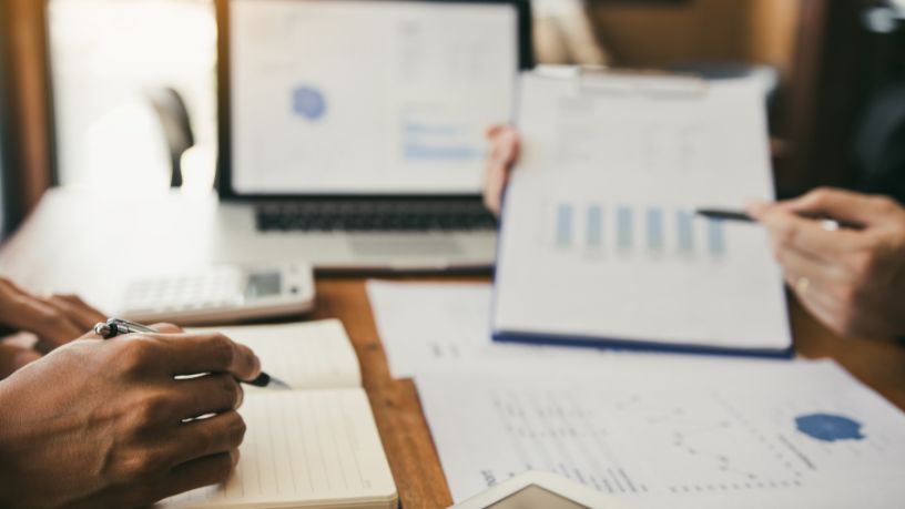 A verdadeira reestruturação empresarial: priorize a inovação em vez do corte de custos Valdoir Slapak